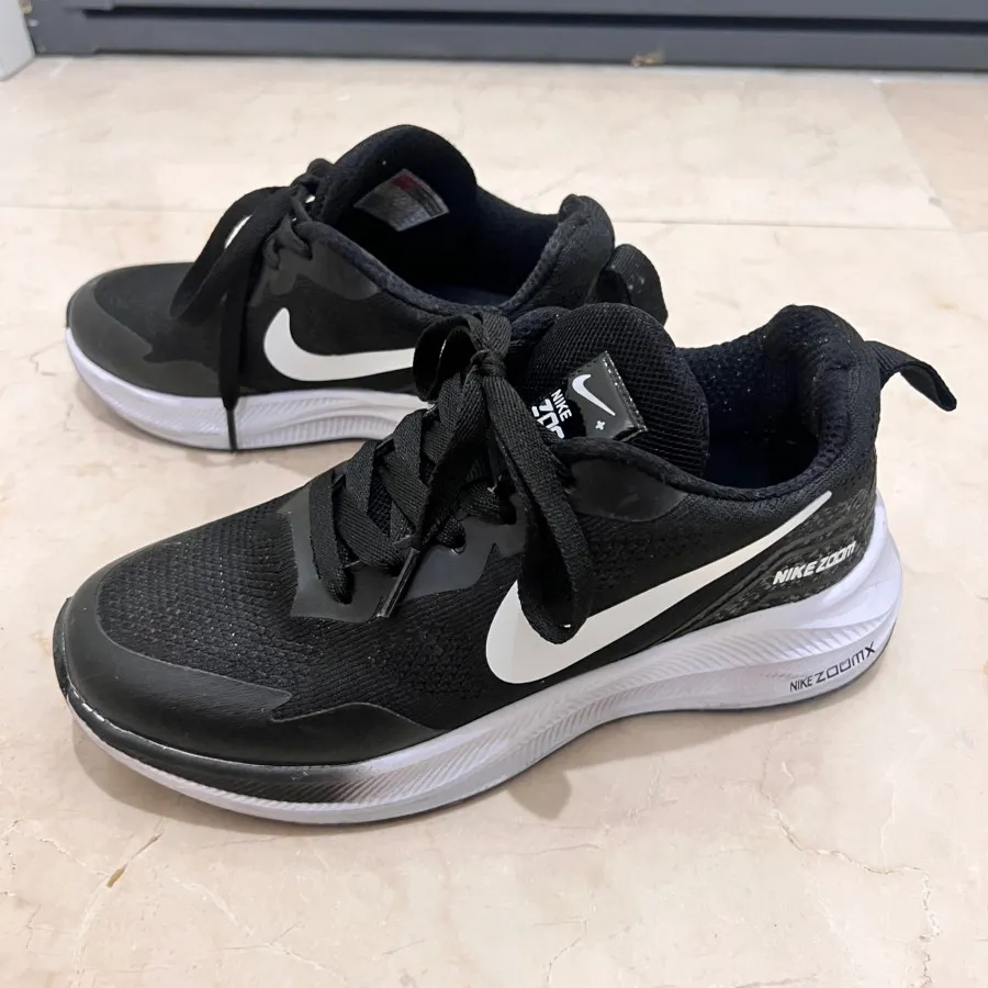 کفش کتونی و راحتی