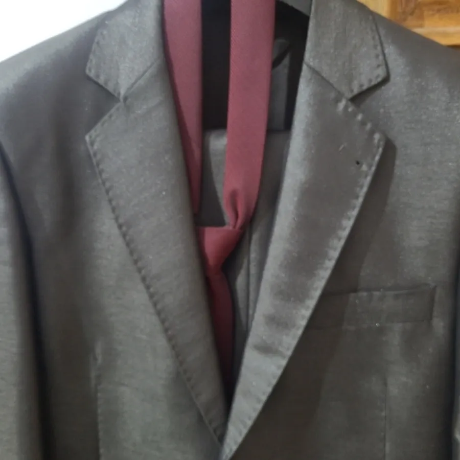 کت شلوار سایز 44