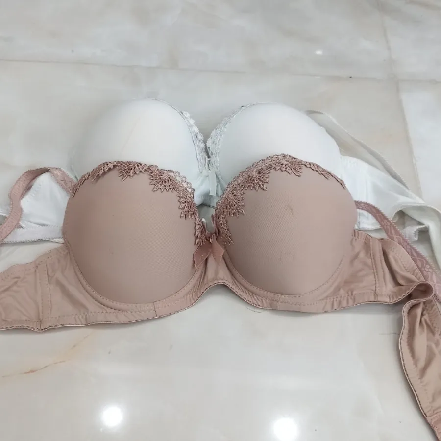 سوتین اسفنجی