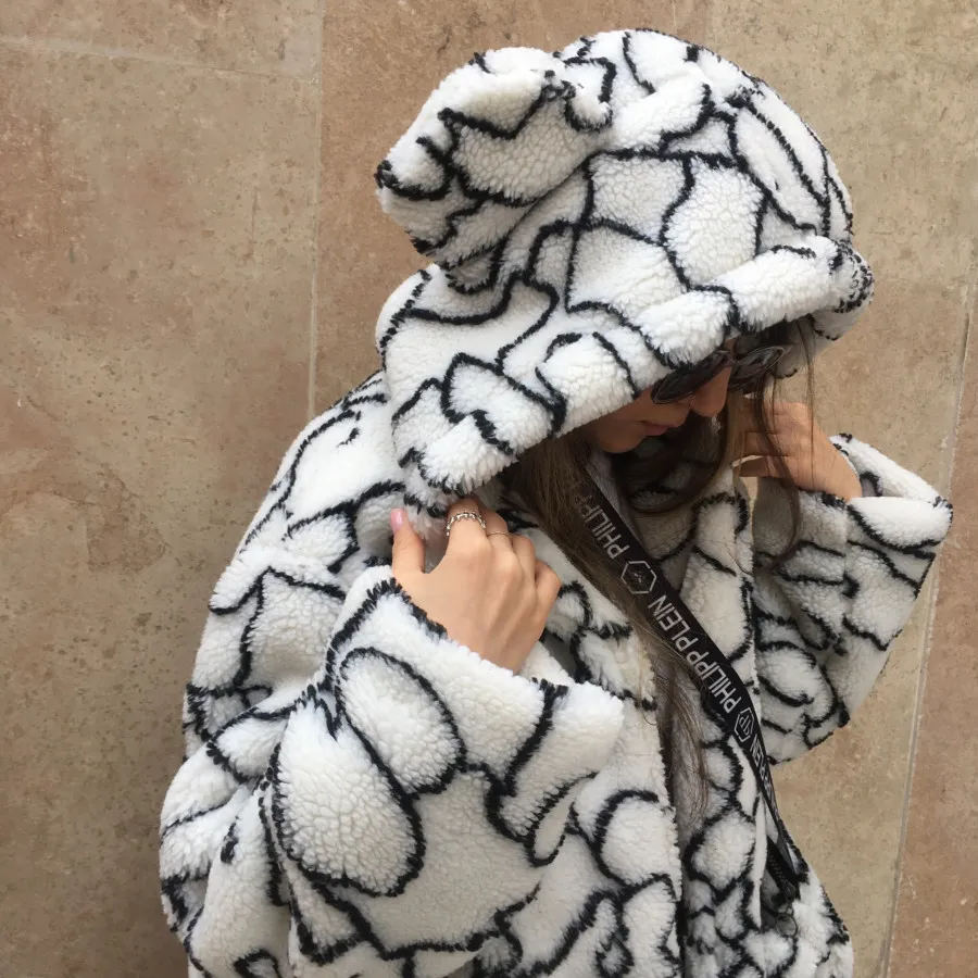 تدی طرح دار