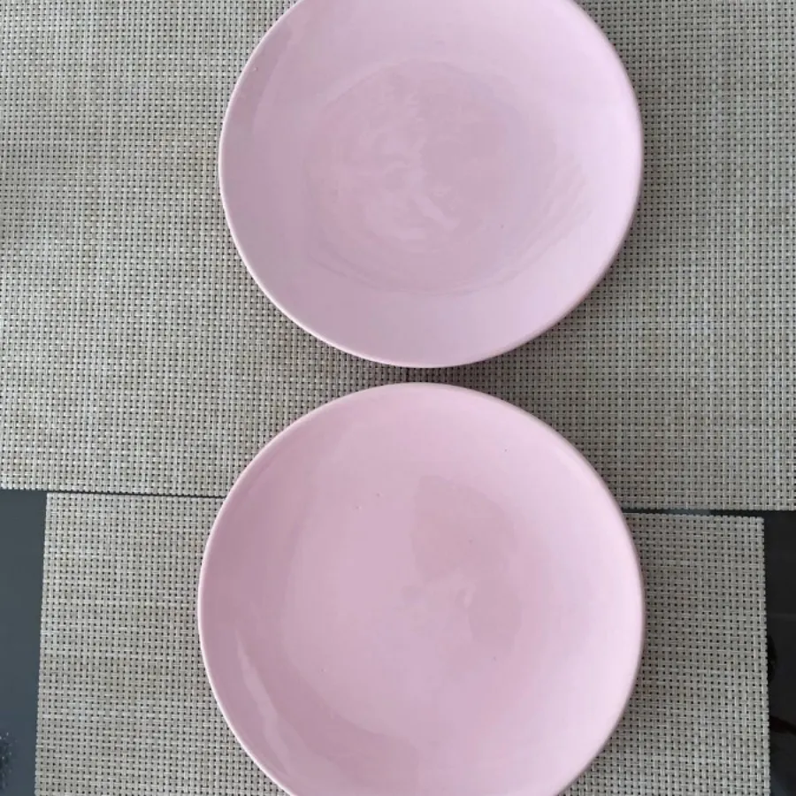 بشقاب صورتی