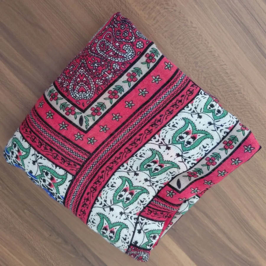 روسری قواره بزرگ