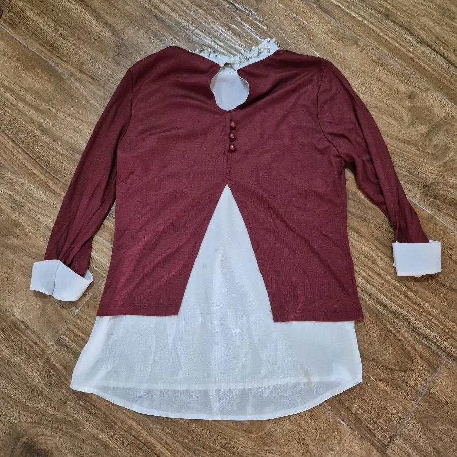 بلوز یقه نگین دار