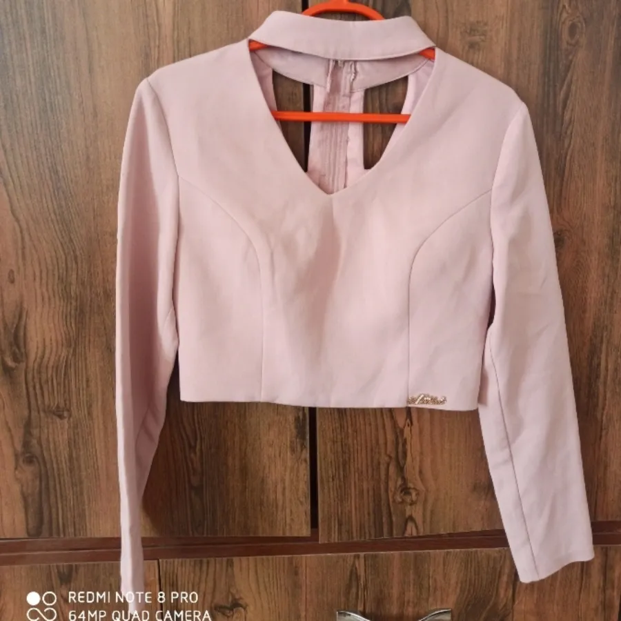 نیم تنه دامن