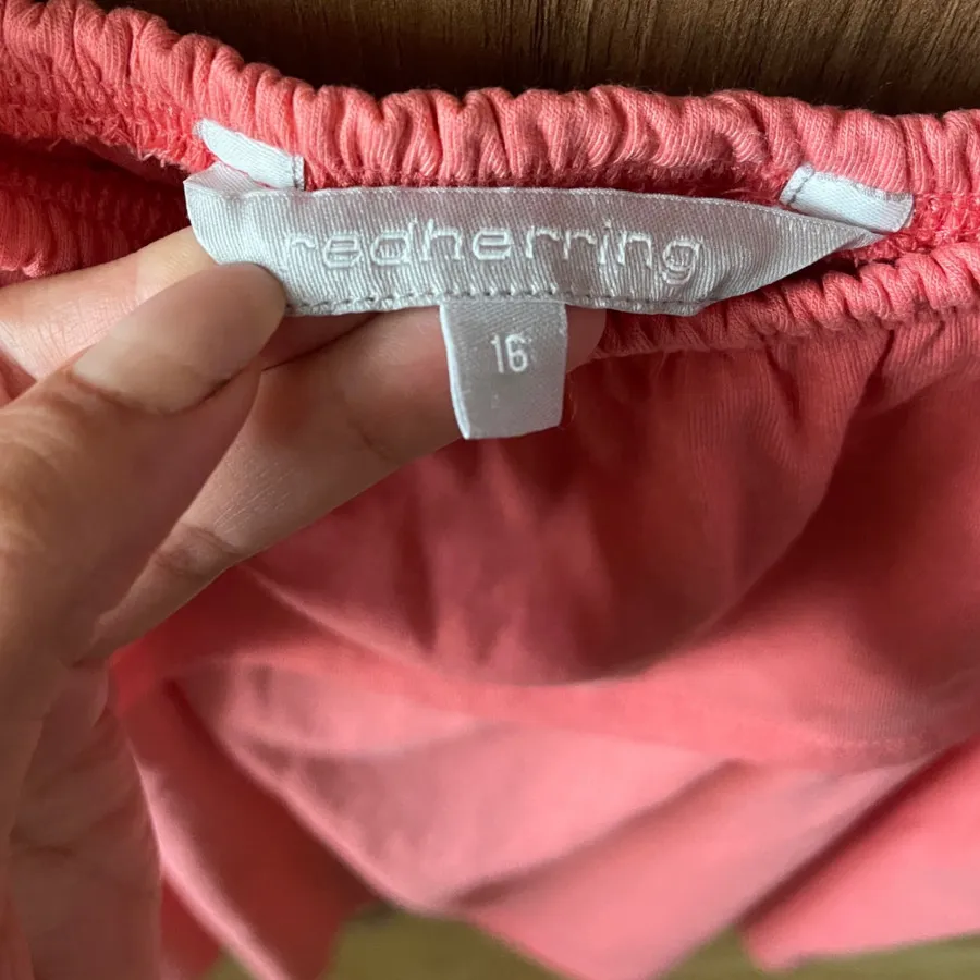 تاپ یقه قایق