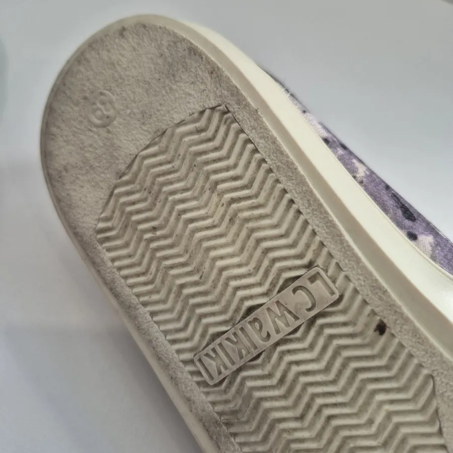 کفش راحتی برند السی واکی