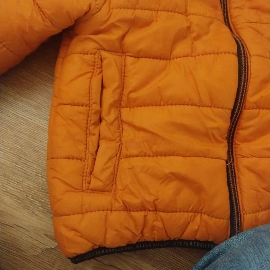 کاپشن السی وایکیکی بچگانه