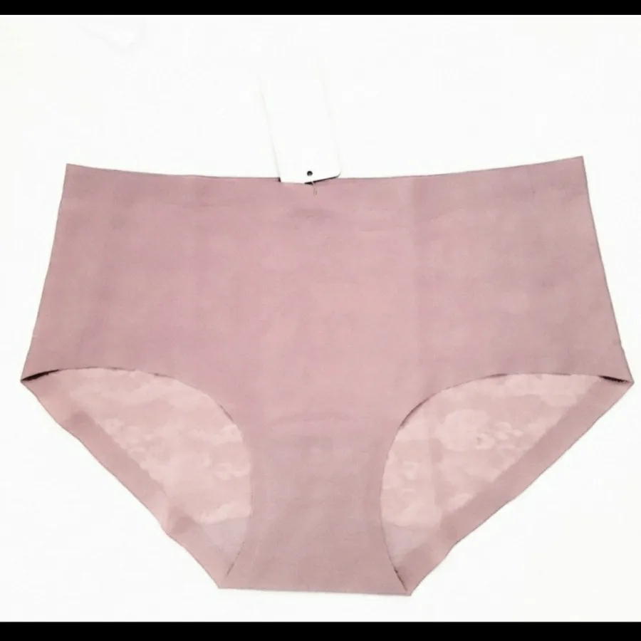 شورت لیزری هیپسترز