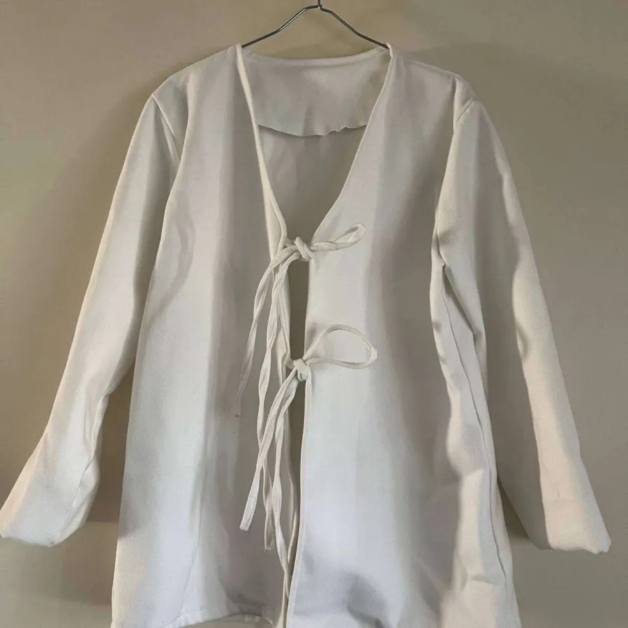 پالتو یا شکت سفید