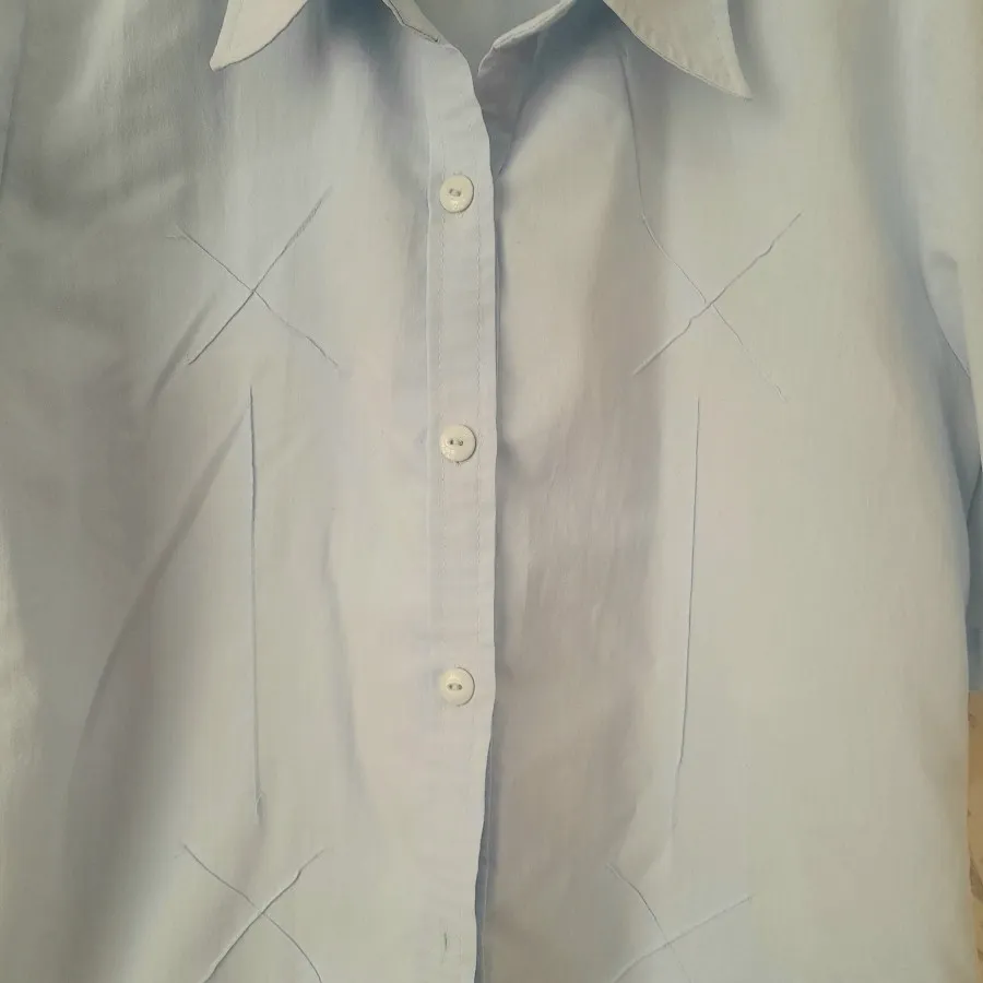 شومیز آبی آسمانی