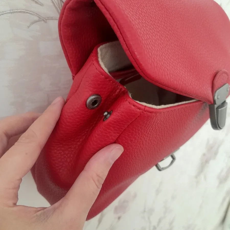 کیف قرمز خوشرنگ منگو