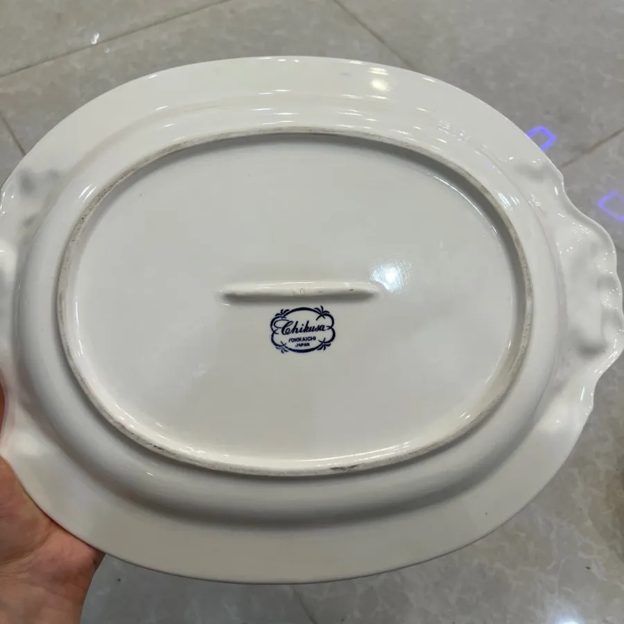 ظرف انگلیسی ساخت ژاپن