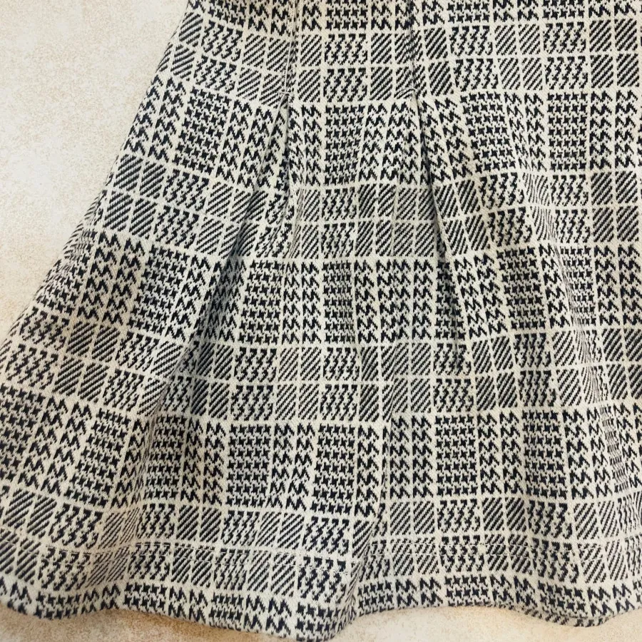 دامن زمستانی