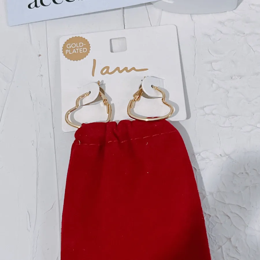 گوشواره ارسال رایگان