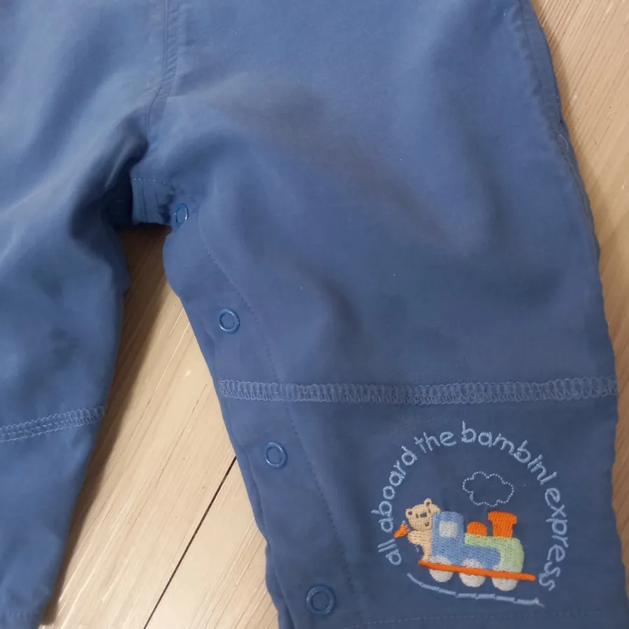 سرهمی نوزادی نو اندونزی