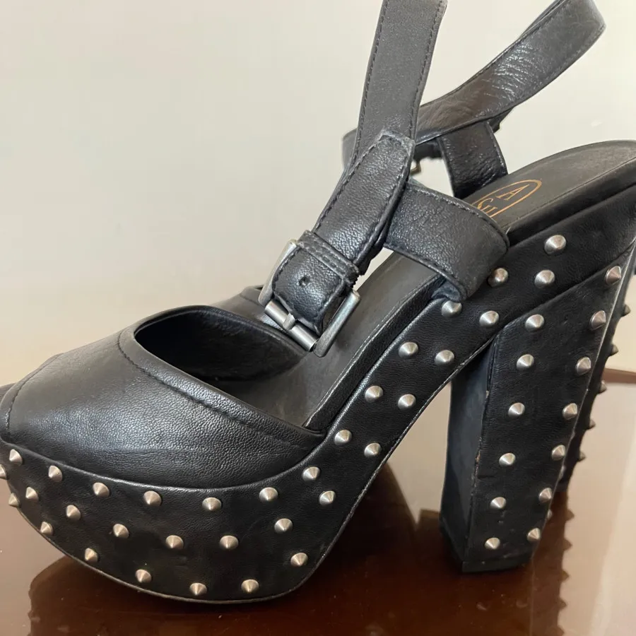 کفش امریکایی