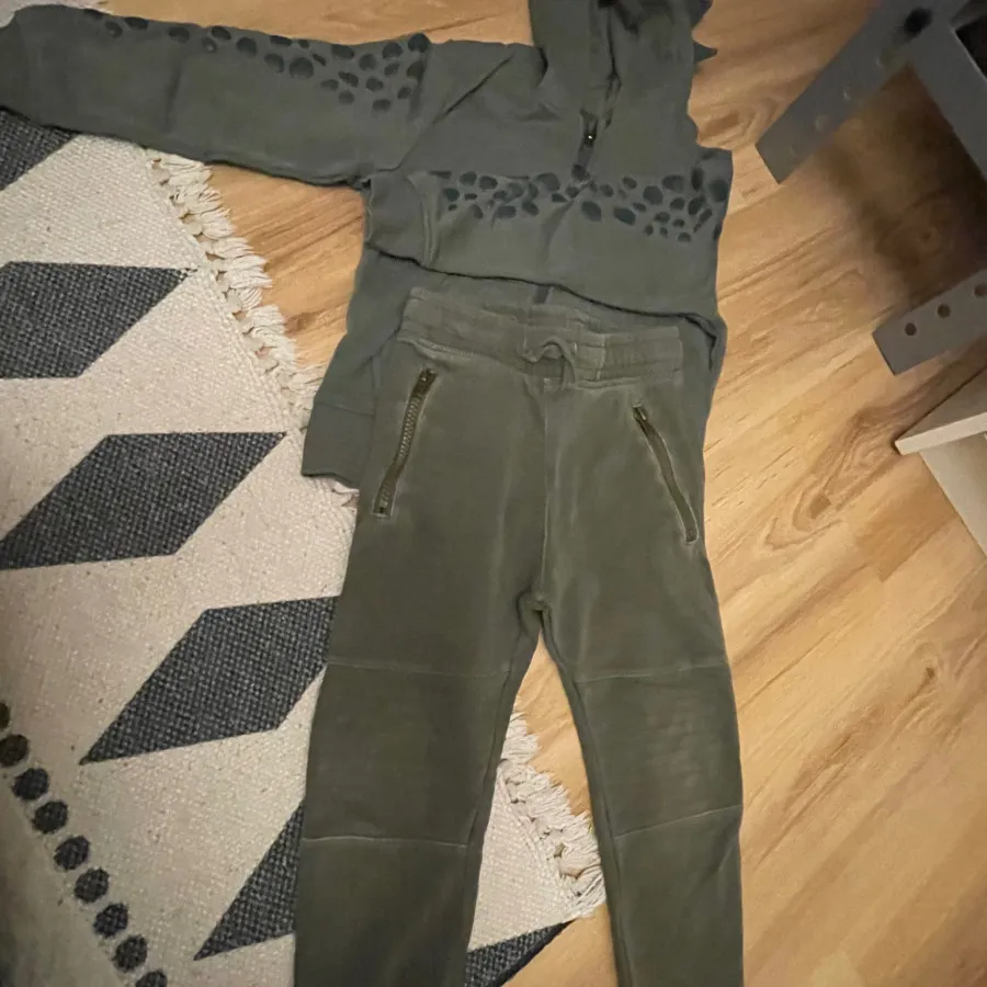 ست اچ اند ام