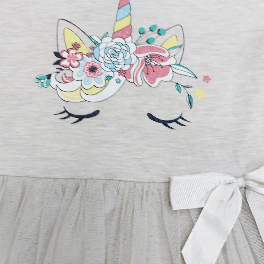 پیراهن دخترانه