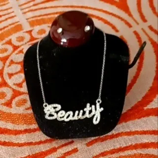 استند گردنبند و گوشواره