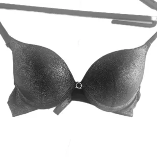 سوتین وارداتی