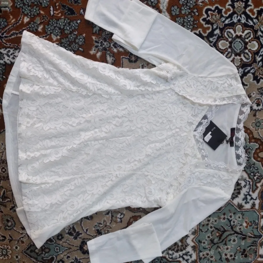 شومیز سفید نو