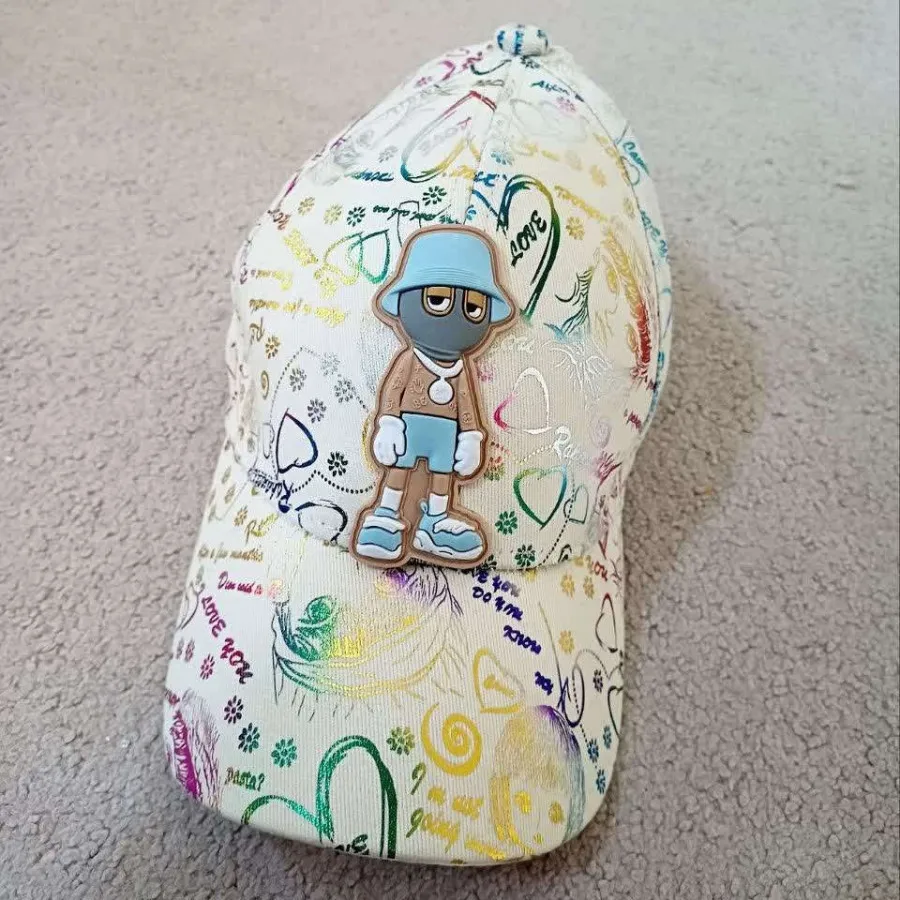 کلاه دخترانه