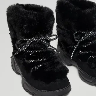 بوت مشکی پشمی اویشو Oysho