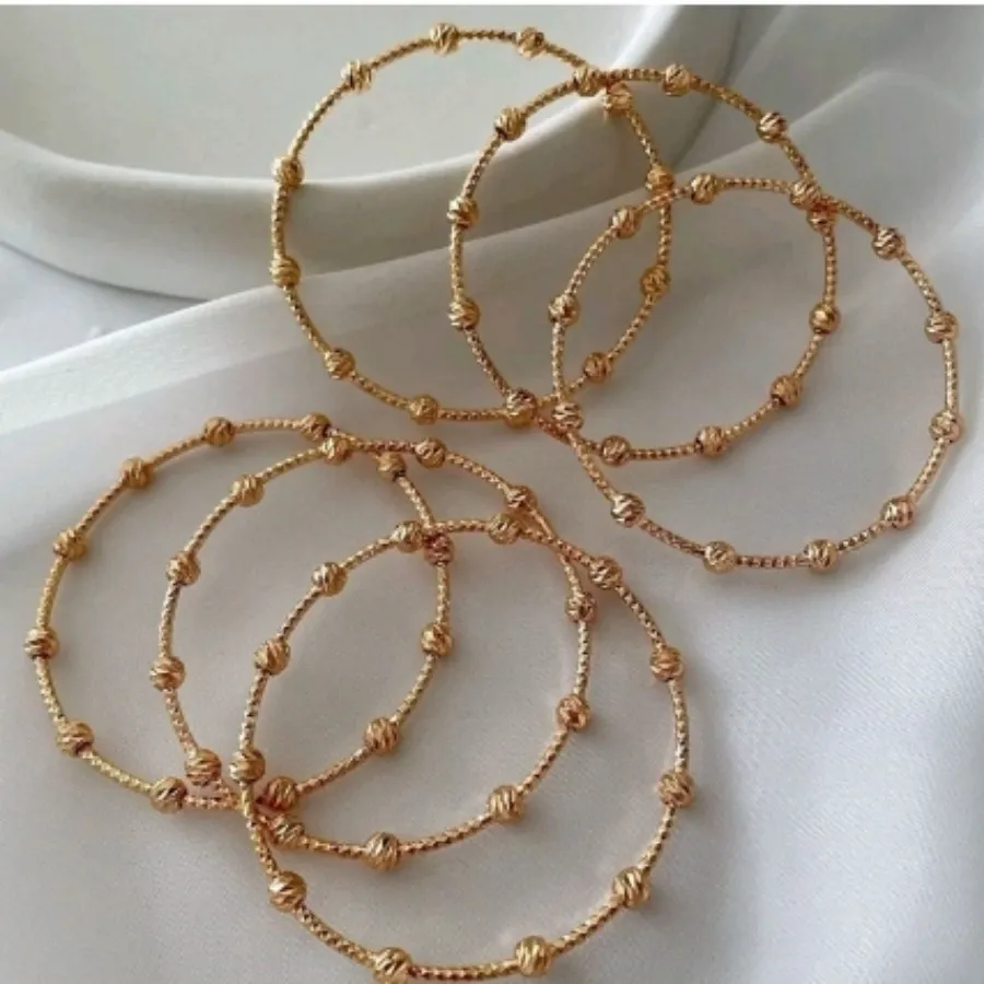 النگو گوی ،النگو آلبرنادو