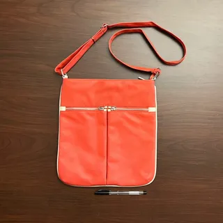 کیف اسپرت دخترانه نو هست