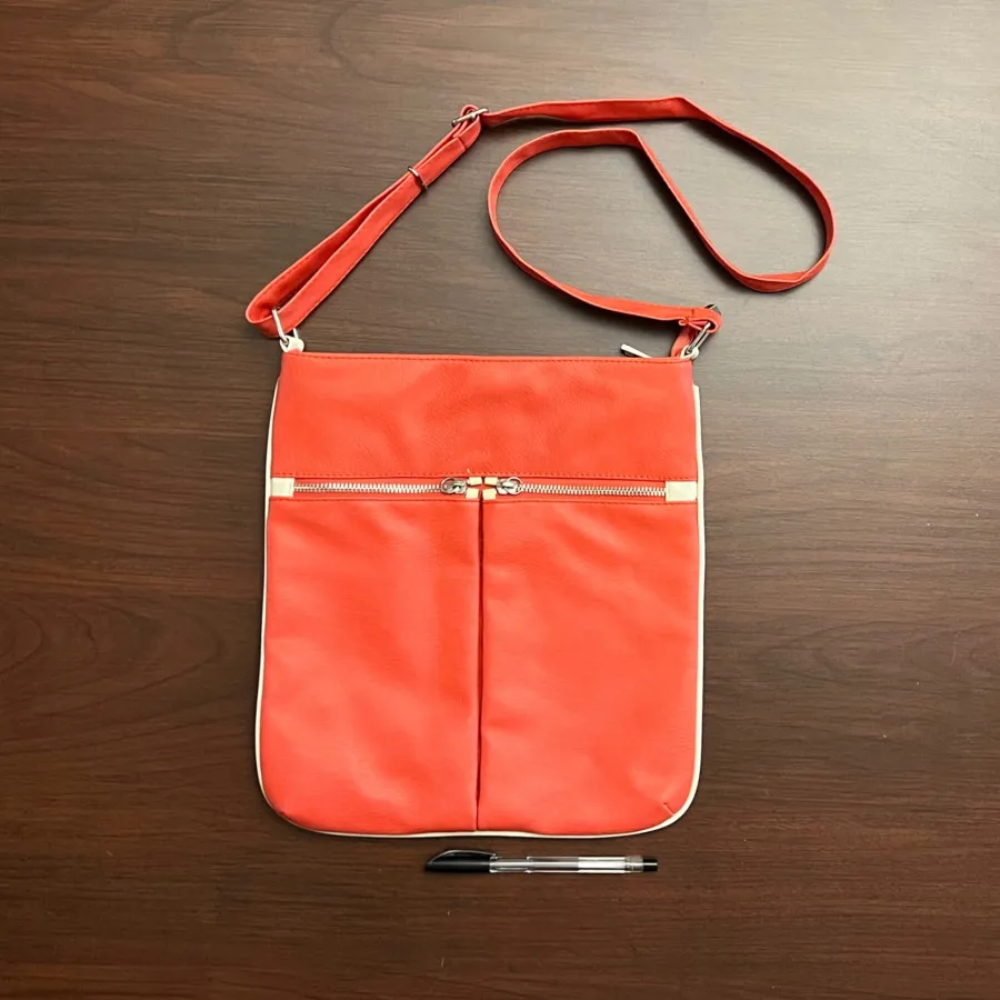 کیف اسپرت دخترانه نو هست