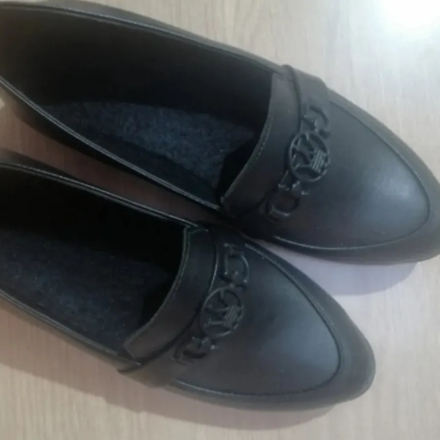 کفش کالج چرم کاملا نو 40