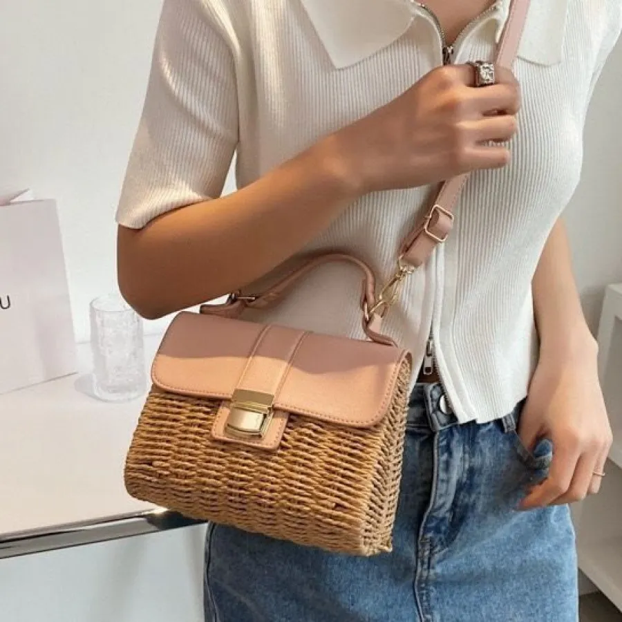 کیف صورتی حصیری