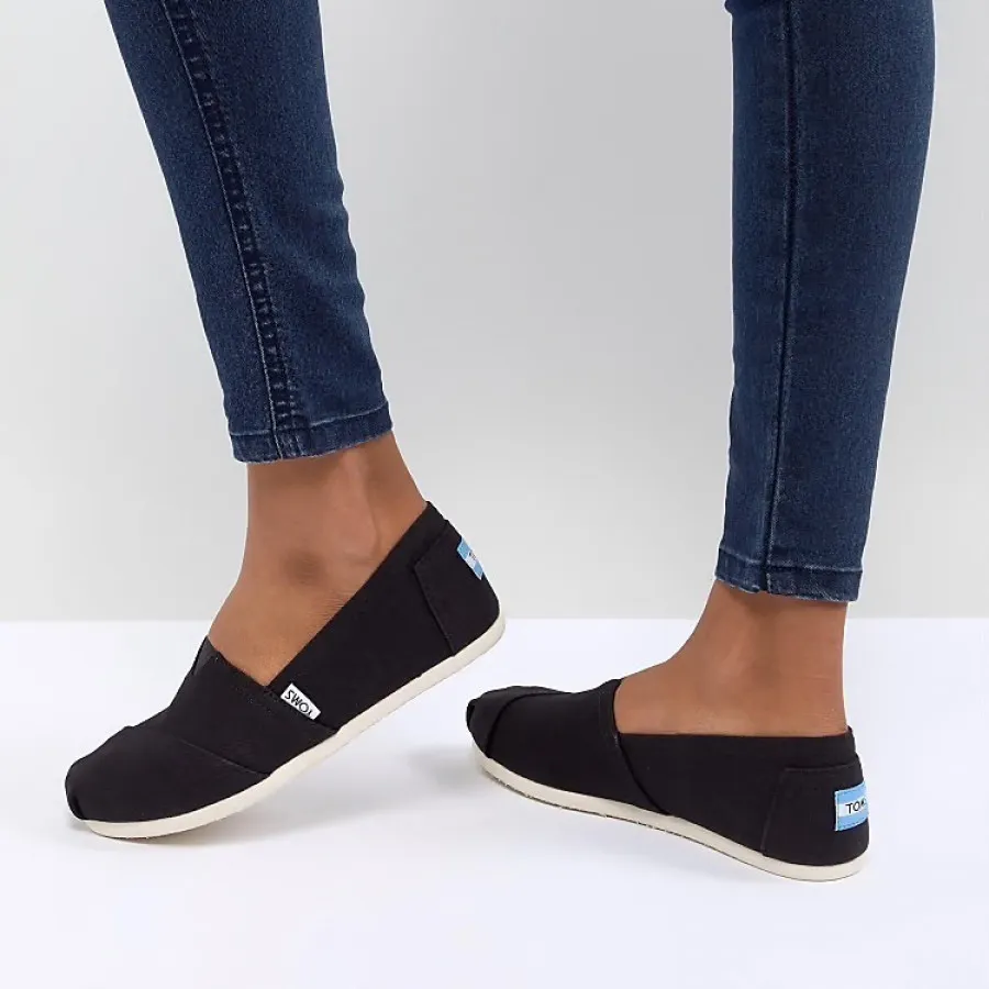 کفش مشکی تامز سایز 38.5