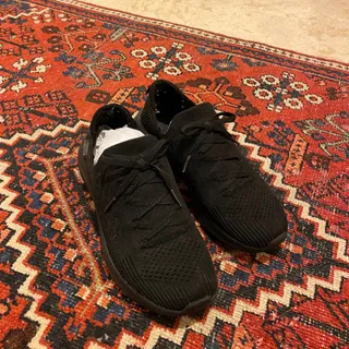 کتونی مشکی اسکچرز