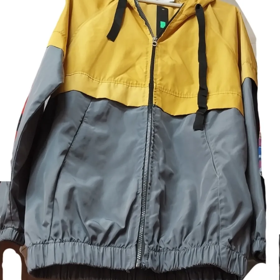 کاپشن اسپرت کلاهدار