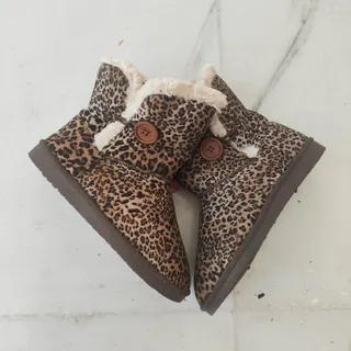 بوت آگ زنانه