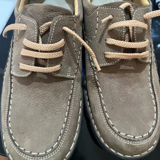 کفش مردانهclarks