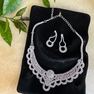 سرویس جواهرات 2