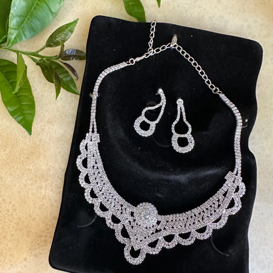 سرویس جواهرات 2