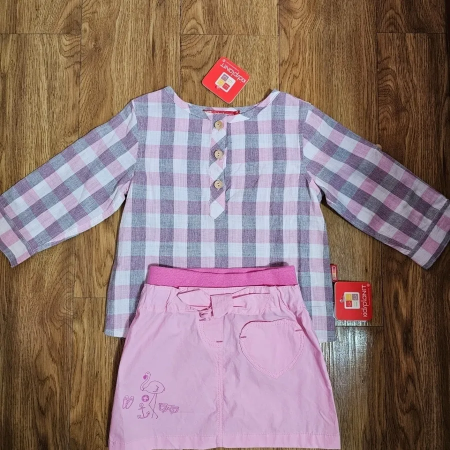 بلوز و دامن دخترانه 3سال