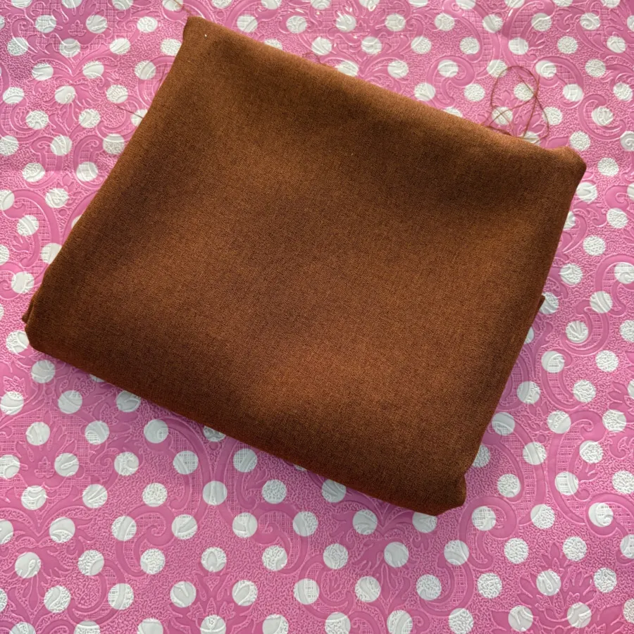 پارچه لباسی قهوه ای