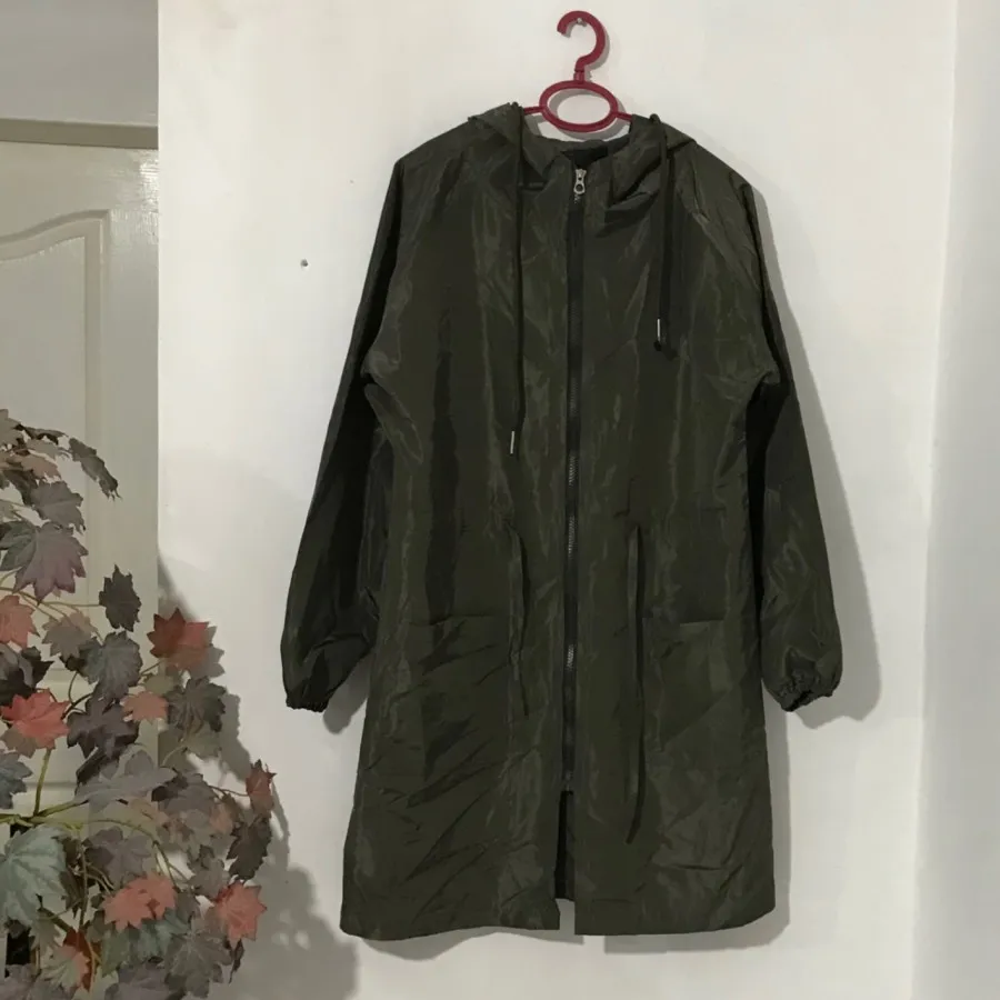 بارانی ضد اب