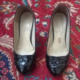 کفش ورنی سایز 37