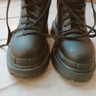 بوت دخترانه