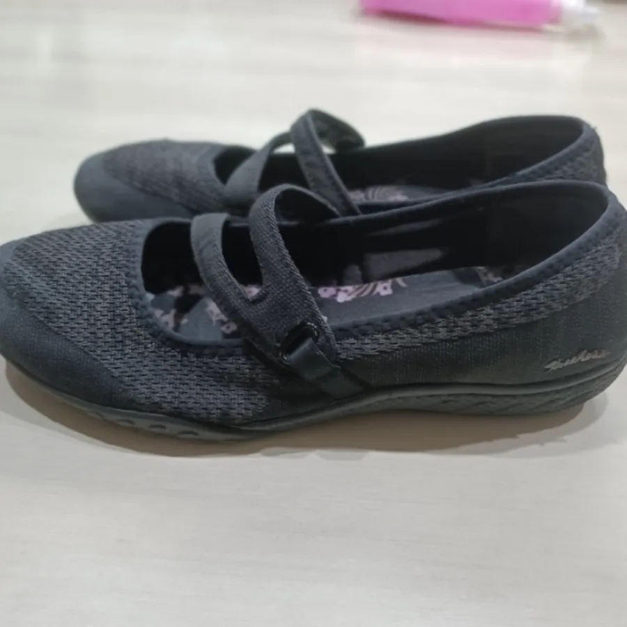 کفش روزمره اسکچرز