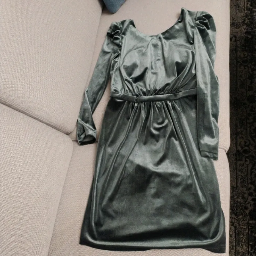 پیراهن مخمل