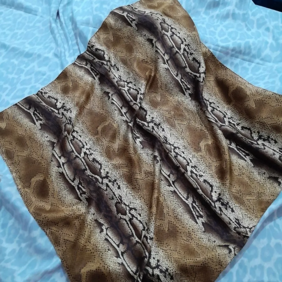 روسری مینی اسکارف ساتن