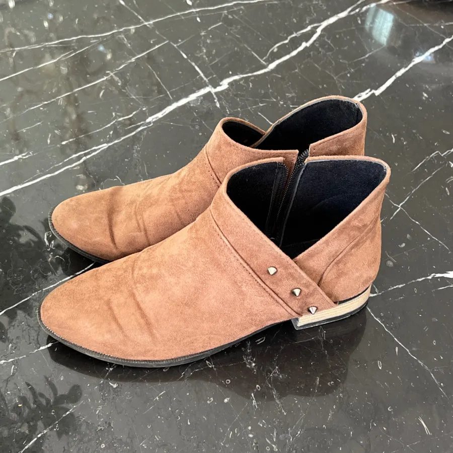 نیم بوت جیر شتری