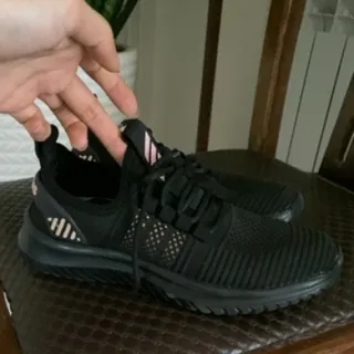 کفش_کتانی مشکی