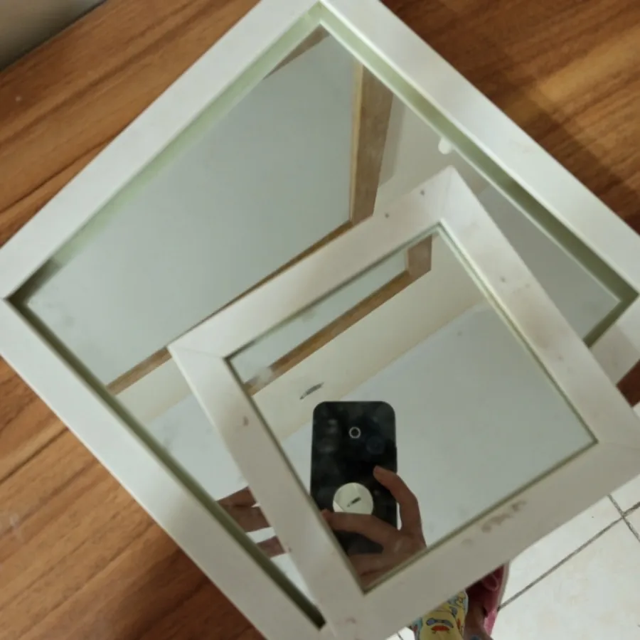 اینه دیواری